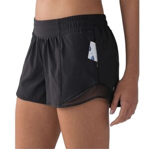 Lululemon Hotty Hot Short II Long 4"